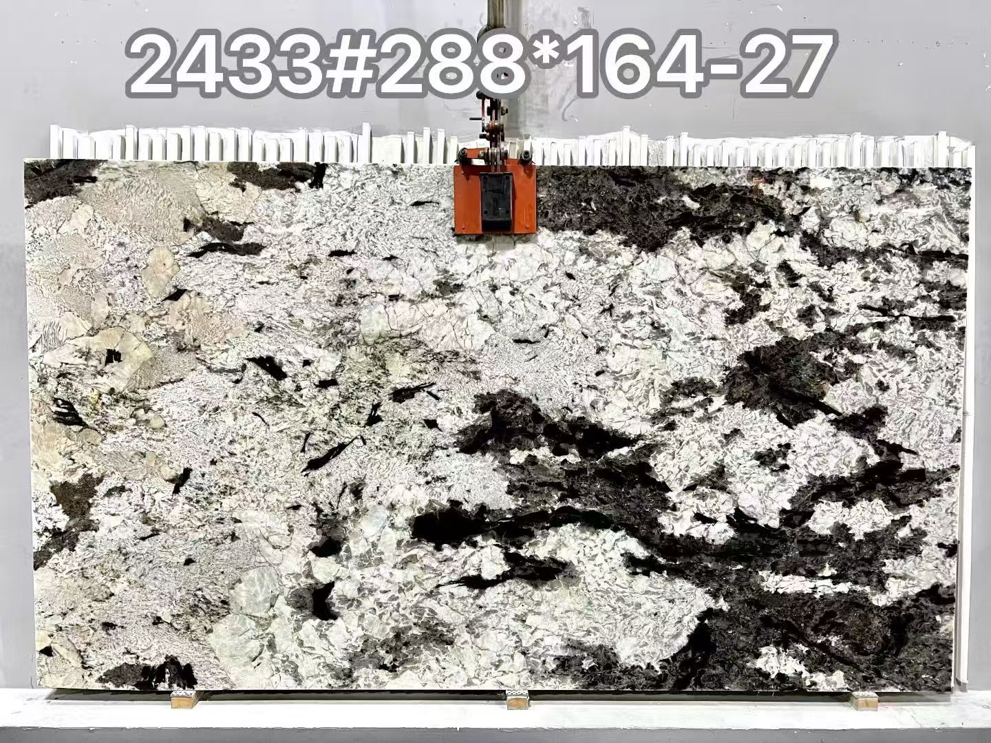 Natural stone slab product photo 02